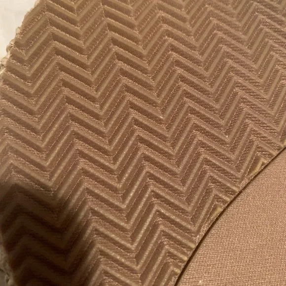 NIB VOLATILE Platform Sandal - Picture 12 of 13